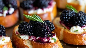 Blackberry Goat Cheese Crostini Recipe