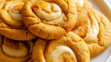 Pumpkin Butter Cheesecake Cookies
